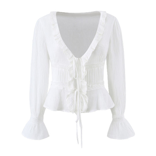 Damen Rüschige V‑Neck‑Bluse mit Taillenraffung und Glockenärmeln Nord Taschen