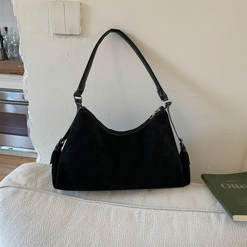 Damen modische Schultertasche aus weichem Veloursleder Nord Taschen