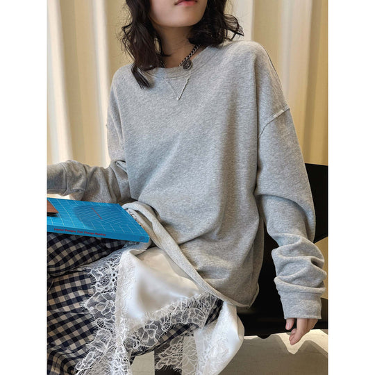 Damen Oversized-Sweatshirt aus weichem Sweatstoff mit roher Kante und V-Ziernaht Nord Taschen