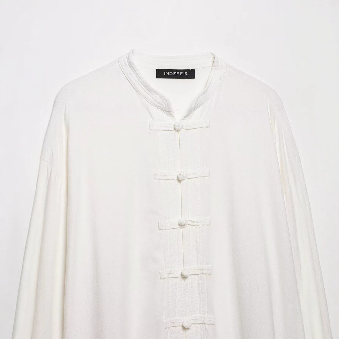 Damen Oversize Tunika‑Bluse im asiatisch inspirierten Stil mit Stehkragen und Zierknotenverschlüssen Nord Taschen