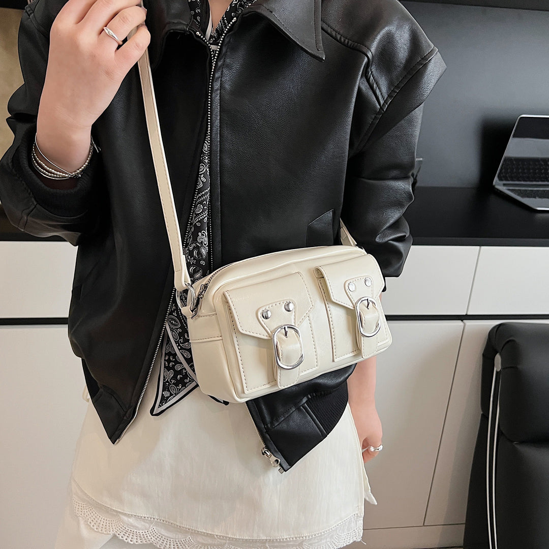 Damen Schultertasche mit stilvollem Schnallen-Detail und praktischen Fächern Nord Taschen