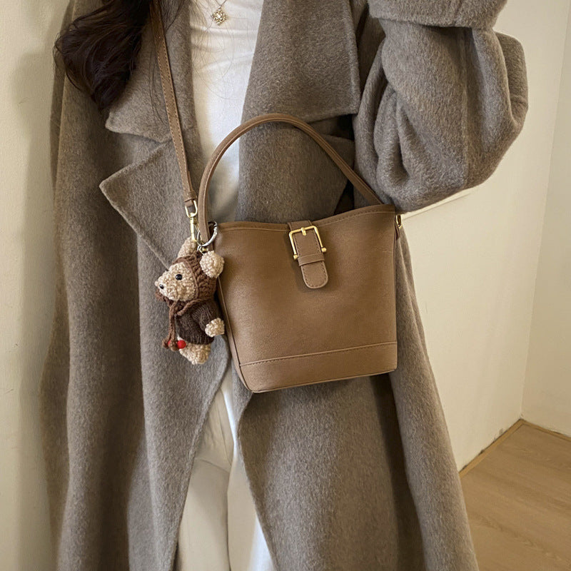 Damen Hobo- und Mini-Handtaschen Set mit verspieltem Anhänger Nord Taschen
