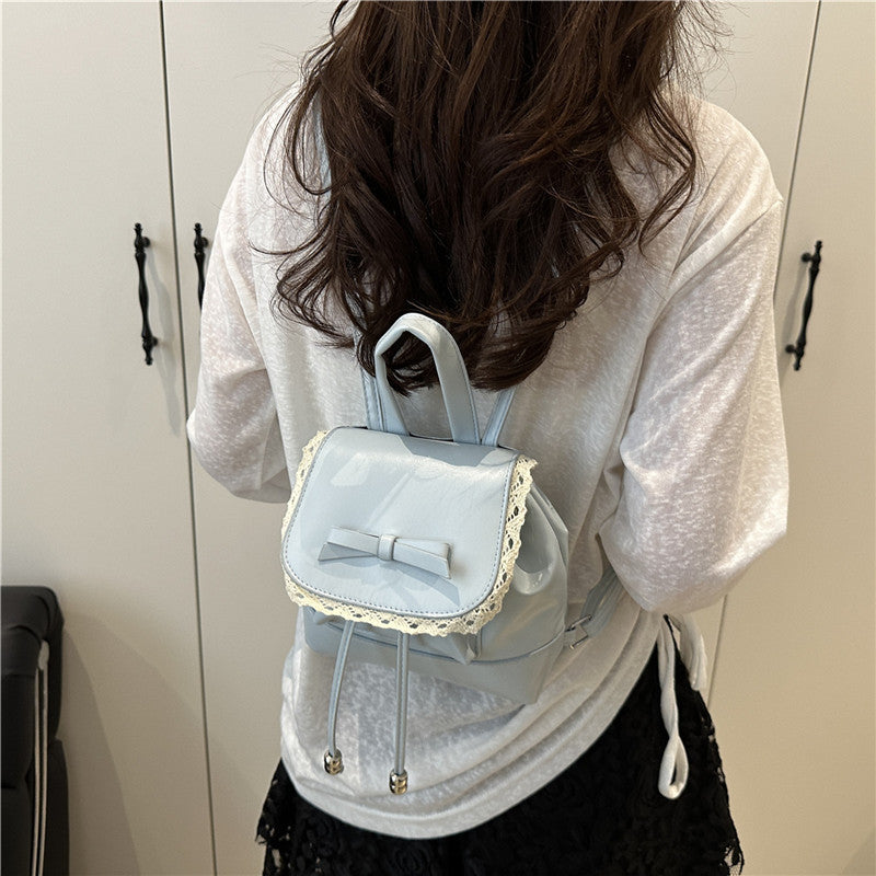 Damen Rucksacktasche mit verspieltem Spitzenaufsatz Nord Taschen