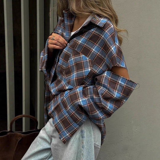 Damen karierte Oversize-Hemdjacke mit Cut-Out-Ärmeln und rohem Saum Nord Taschen