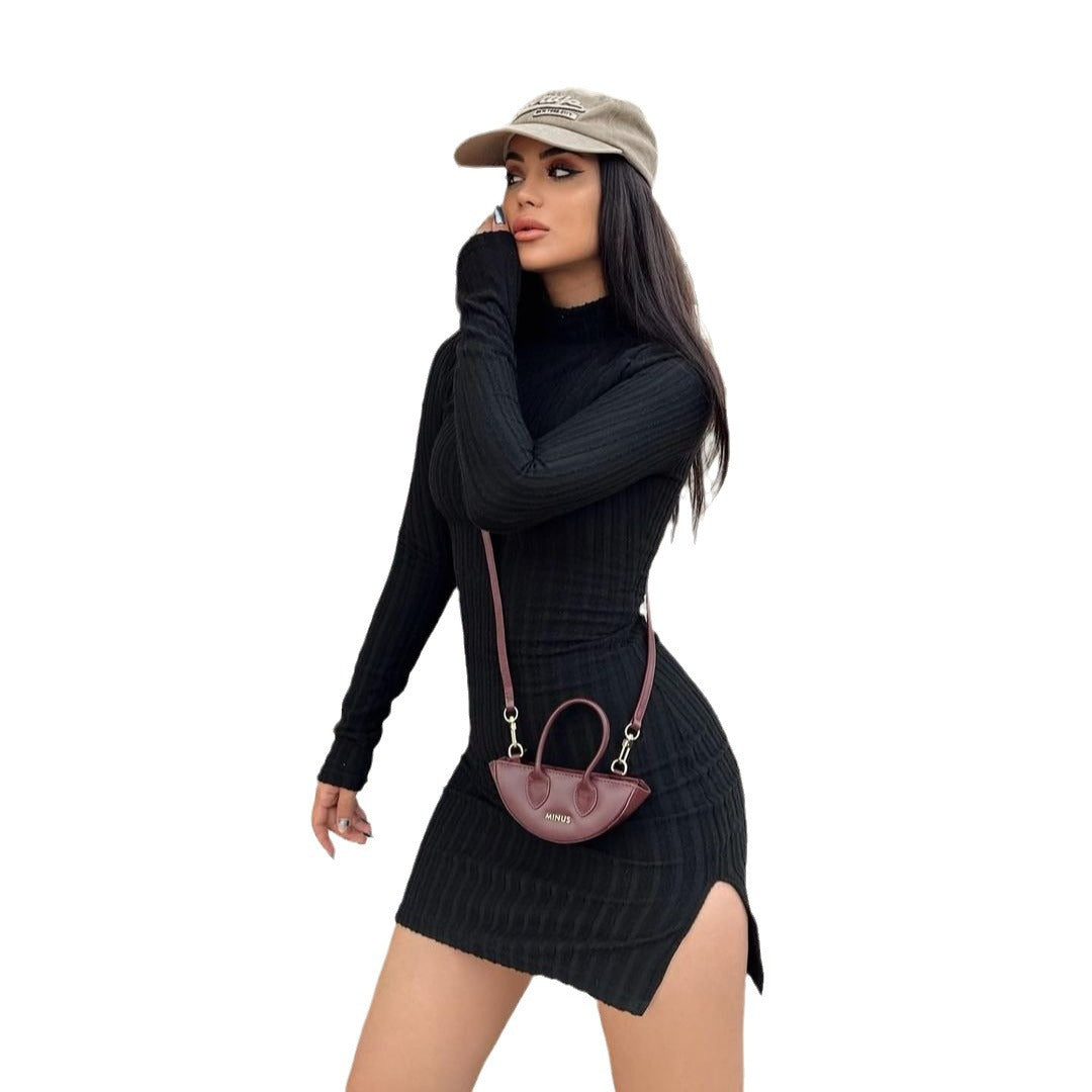 Damen Enganliegendes Rippstrick-Minikleid mit Rollkragen und langen Ärmeln Nord Taschen