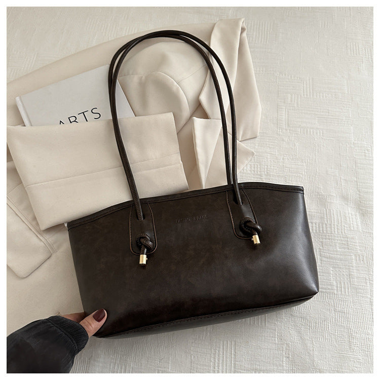 Damen Handtasche im minimalistischen Design mit edlen Akzenten Nord Taschen
