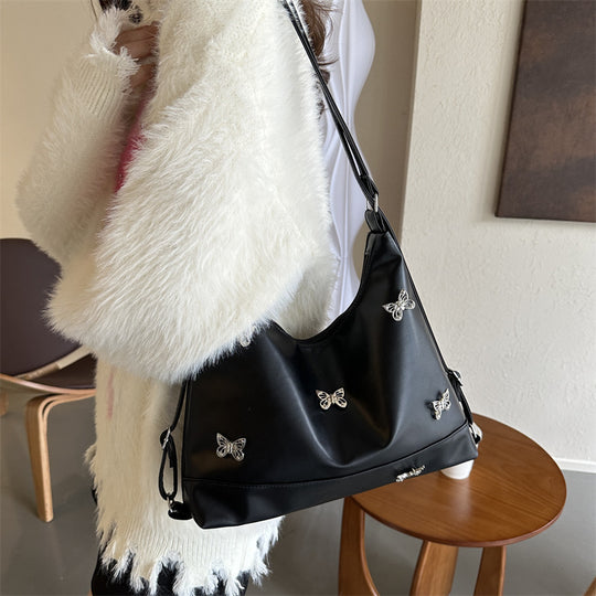 Damen Hobo-Tasche mit verspielten Schmetterlingsapplikationen und verstellbarem Schulterriemen Nord Taschen