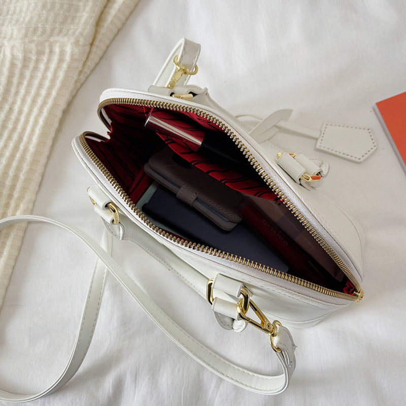 Damen elegante Handtasche mit strukturiertem Kunstleder und modischen Akzenten Nord Taschen