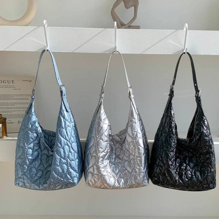 Damen Hobo-Tasche mit eleganter Herzsteppung Nord Taschen
