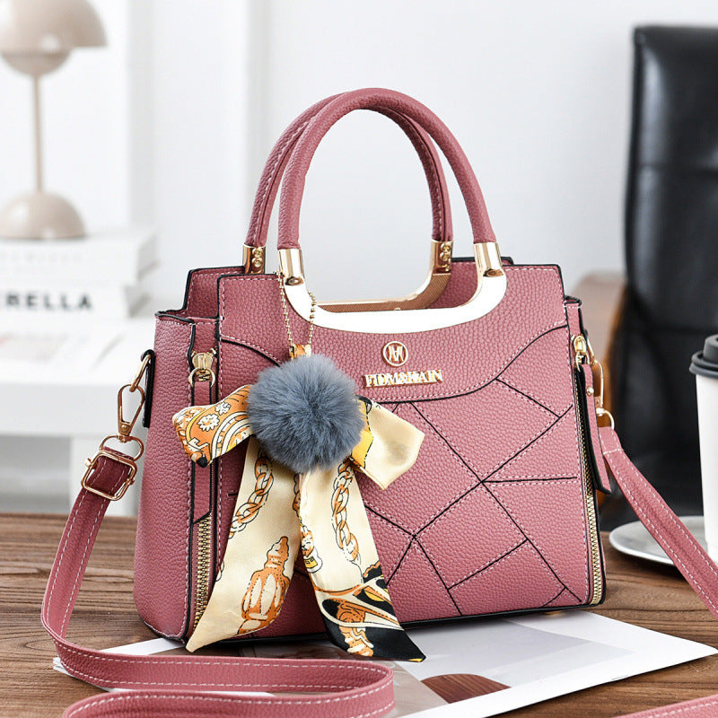 Damen elegante Handtasche mit abnehmbarem Schleifen-Anhänger Nord Taschen
