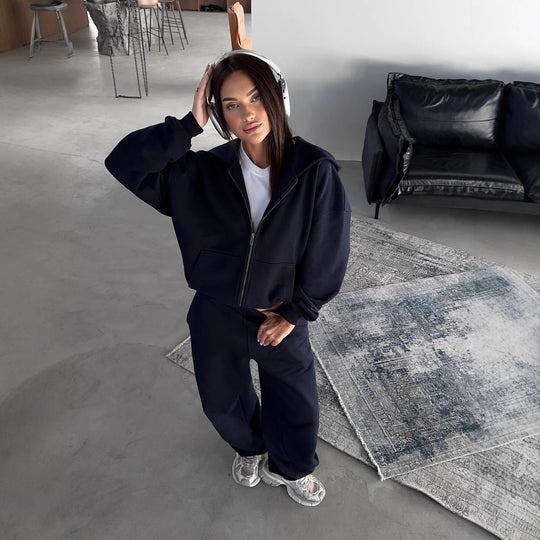 Damen lässiges Zip-Lounge-Set mit übergroßer Kapuzenjacke und taillierter Relax-Jogginghose Nord Taschen