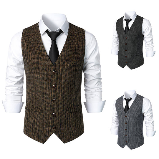 Herren Taillierte Strickweste mit V‑Ausschnitt und durchgehender Knopfleiste Nord Taschen