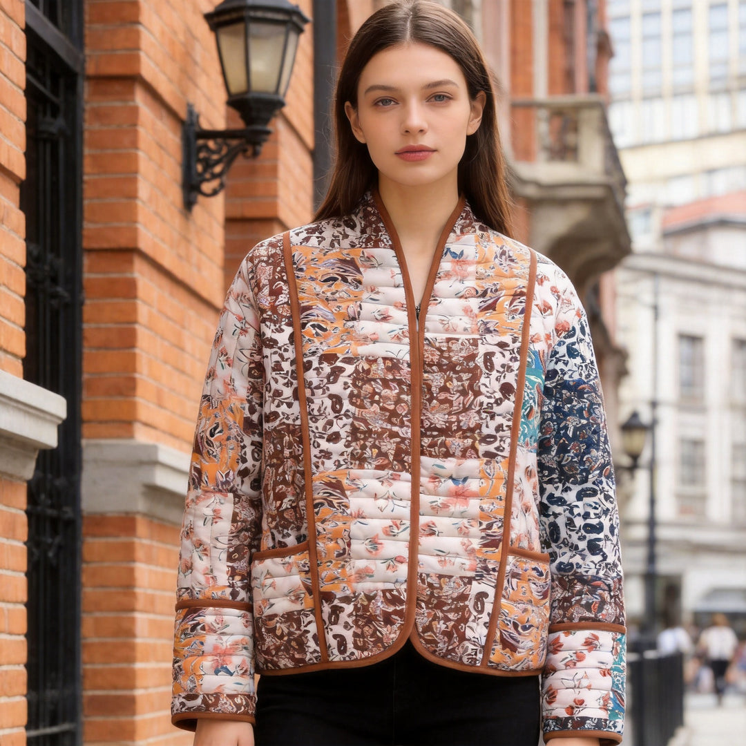 Damen Gesteppte Patchwork‑Steppjacke mit Stehkragen und Kontrastpaspel Nord Taschen