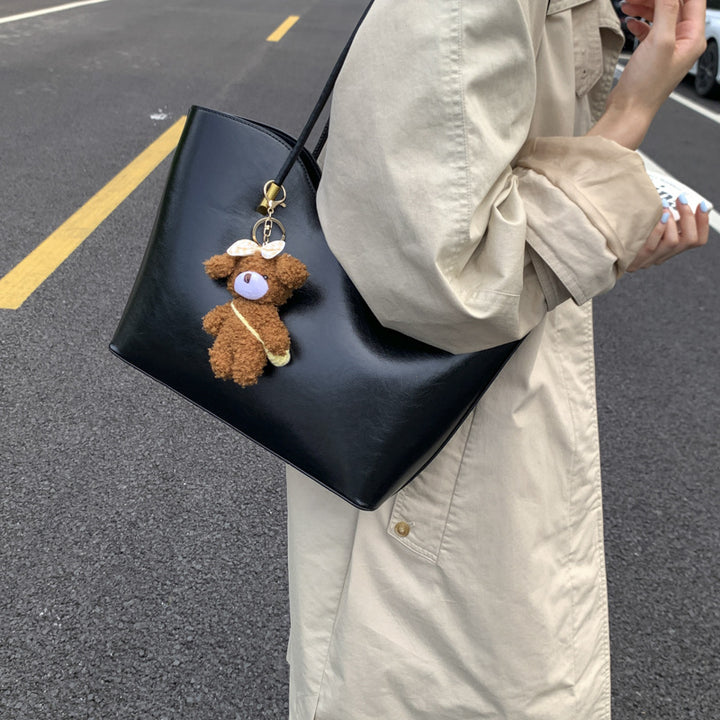 Damen Shopper-Tasche mit verspieltem Kuscheltier-Anhänger Nord Taschen