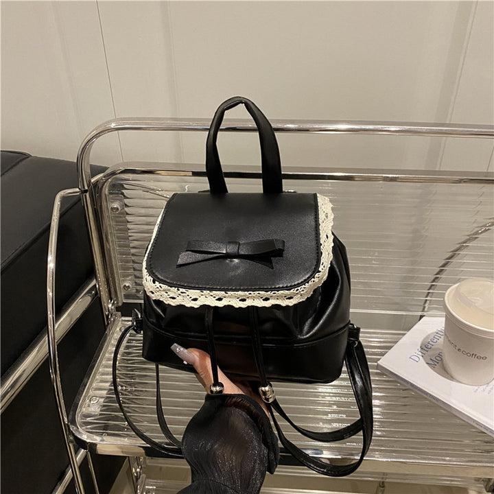 Damen Rucksacktasche mit verspieltem Spitzenaufsatz Nord Taschen