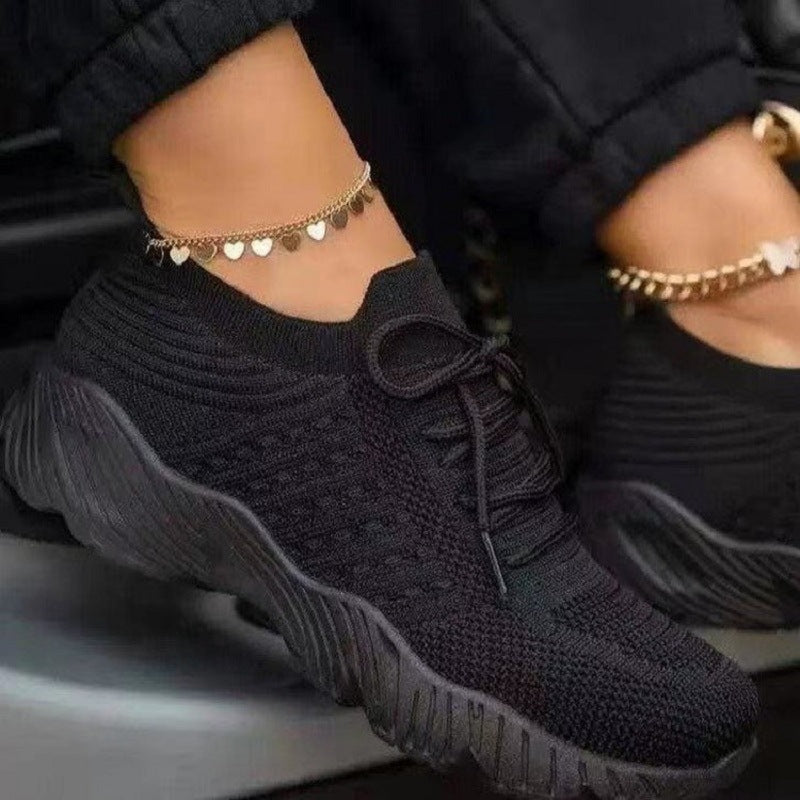 Damen  leichte Strick-Sneaker mit sockenähnlichem Obermaterial, gepolsterter Komfortsohle und flexibler Profil-Laufsohle Nord Taschen