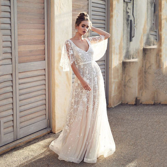 Damen Elegantes Maxikleid mit floralem Spitzenmuster und sanften Ärmeln