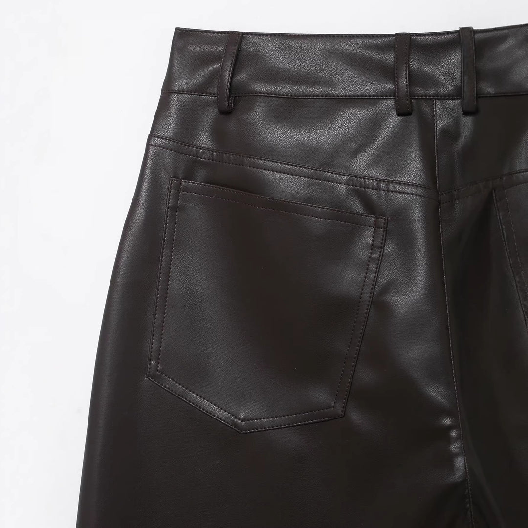Damen Hochtaillierte Kunstlederhose mit weiter tapered Passform Nord Taschen