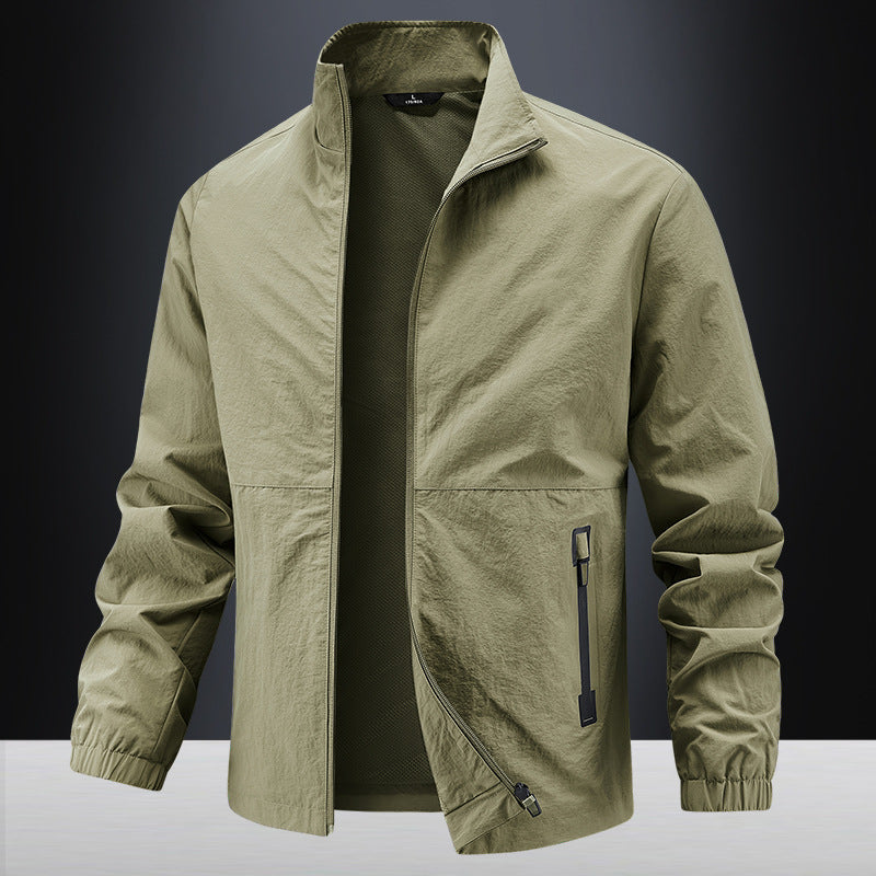 Herren Leichte technische Übergangsjacke mit Stehkragen atmungsaktivem Mesh-Futter und wasserabweisenden Reißverschlusstaschen Nord Taschen
