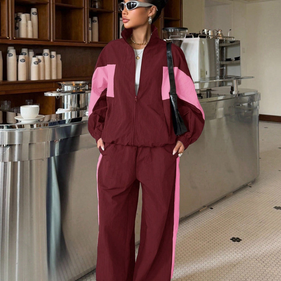 Damen Cropped-Trainingsjacke und hochgeschnittene Breitbein-Jogginghose im Set Nord Taschen