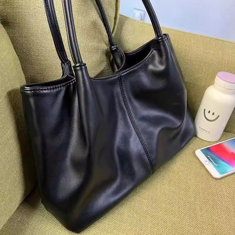 Damen Tragetasche mit elegantem, geräumigem Innenraum und hochwertigen Ledergriffen Nord Taschen