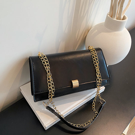 Damen elegante Umhängetasche mit goldenen Kettenakzenten Nord Taschen