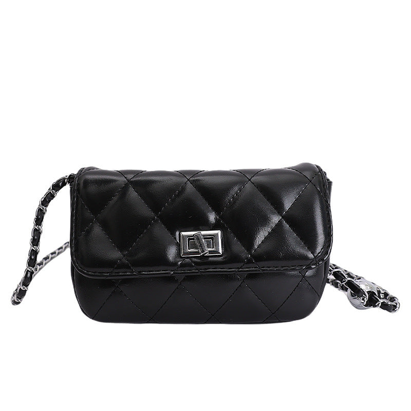 Damen elegante Clutch-Tasche mit luxuriösem Kettenriemen und strukturierter Steppung Nord Taschen
