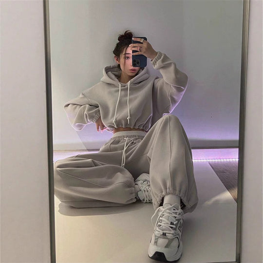 Damen Oversize-Hoodie und Jogginghose Set mit weichem Innenfutter, verstellbarer Kordel und hochgezogenem Bund Nord Taschen