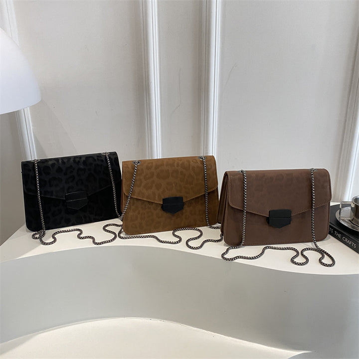 Damen Umhängetasche im eleganten Leopardenlook Nord Taschen