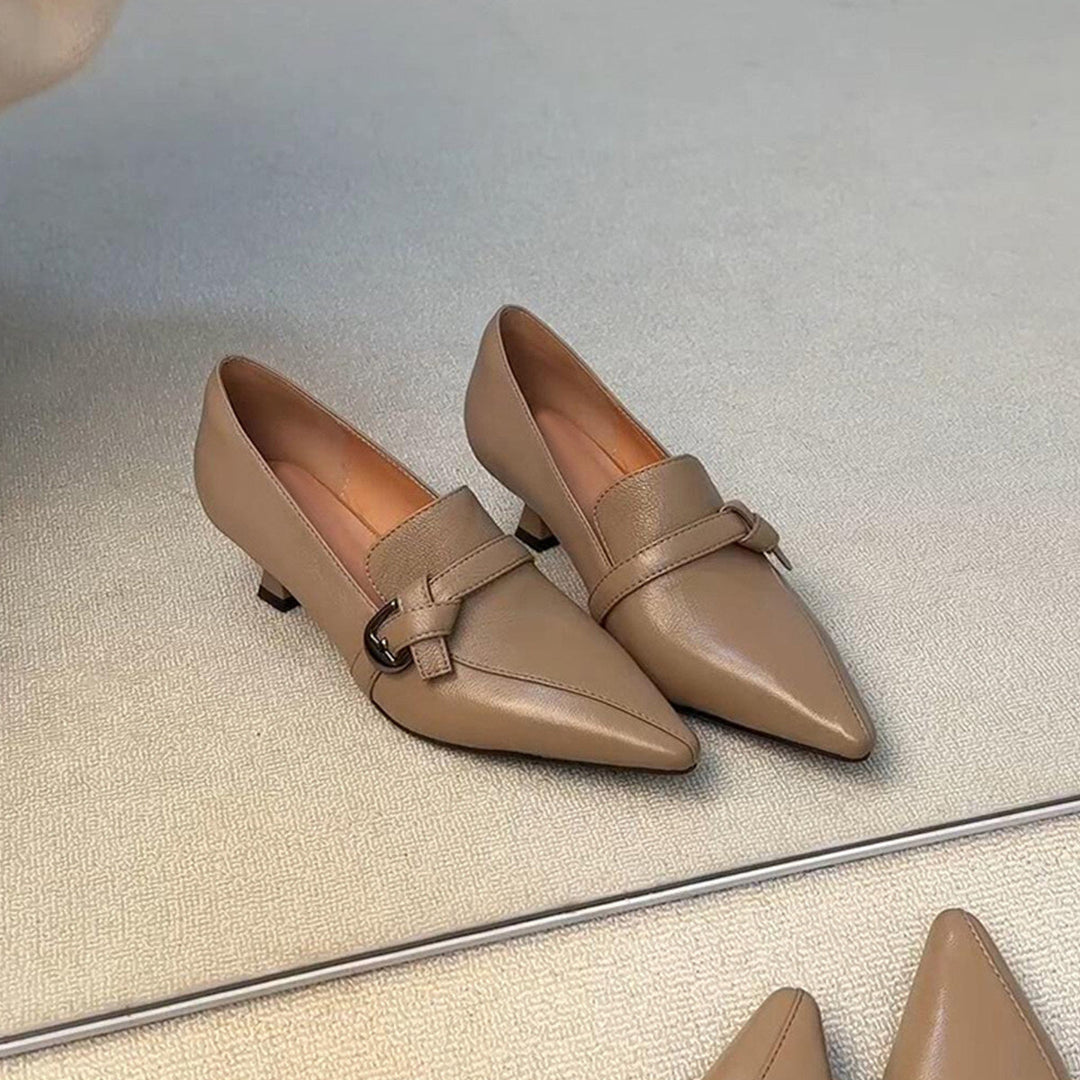 Damen elegante spitze Ballerinas mit feinem Riemen