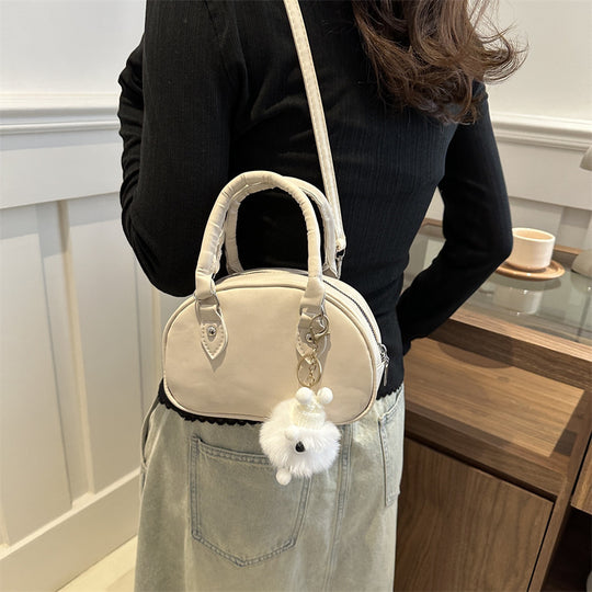 Damen elegante Umhängetasche aus hochwertigem Kunstleder mit abnehmbarem Schulterriemen Nord Taschen