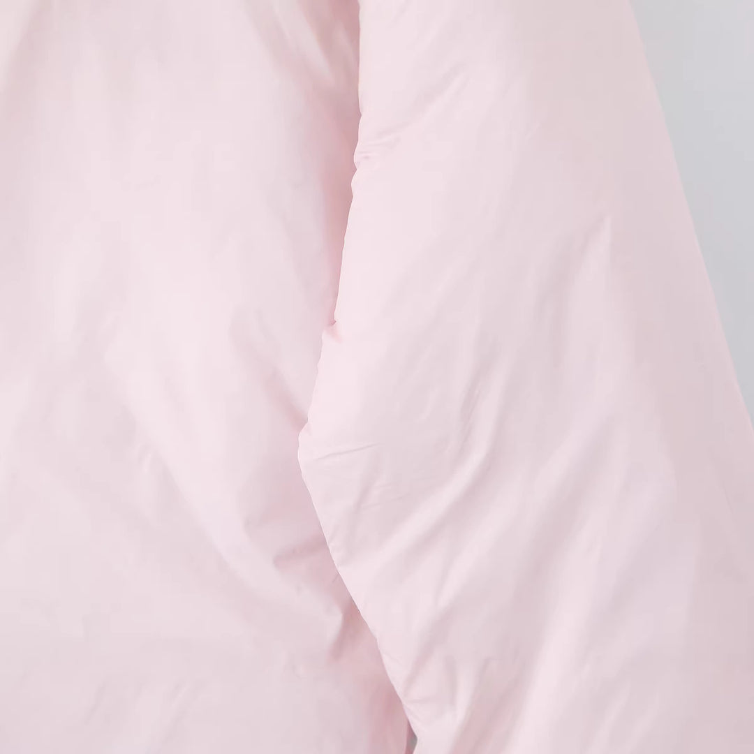 Damen Kurze boxy Funktionsjacke mit Kapuze, wattierter Isolierung und diagonalen Reißverschlusstaschen Nord Taschen