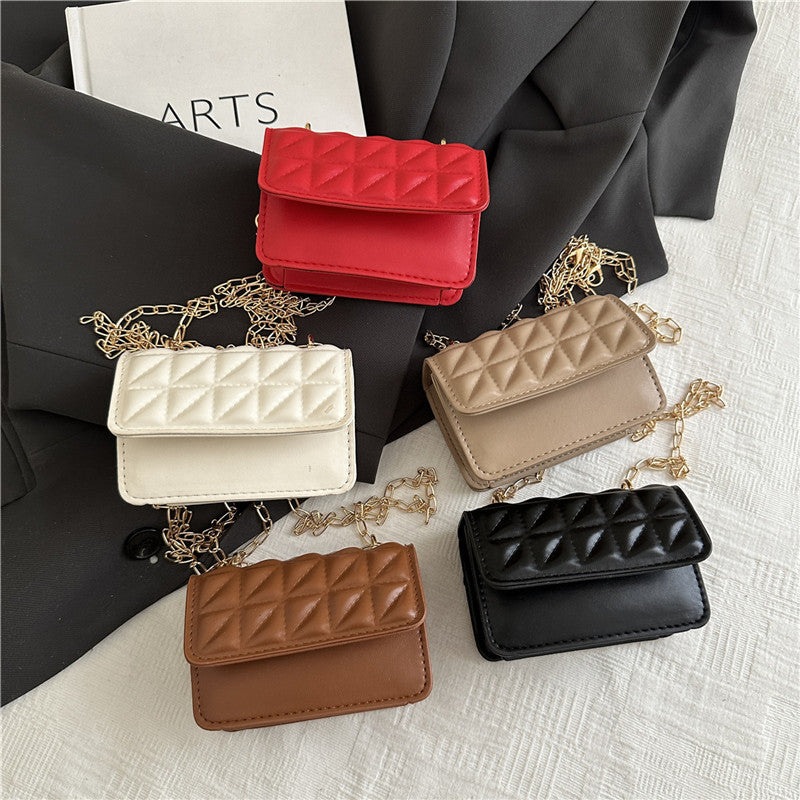 Damen elegante Clutch im strukturierten Design Nord Taschen