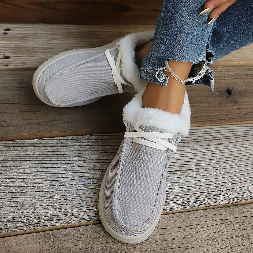 Damen Gefütterte Slip-On-Pantoletten mit Teddyfutter und profilierter Plateau-Sohle Nord Taschen