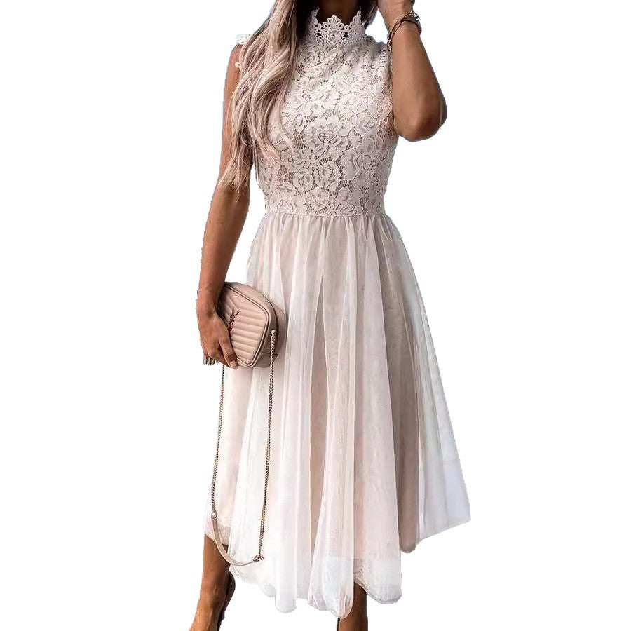 Damen Elegantes Spitzenkleid mit transparentem Rock und hohem Kragen