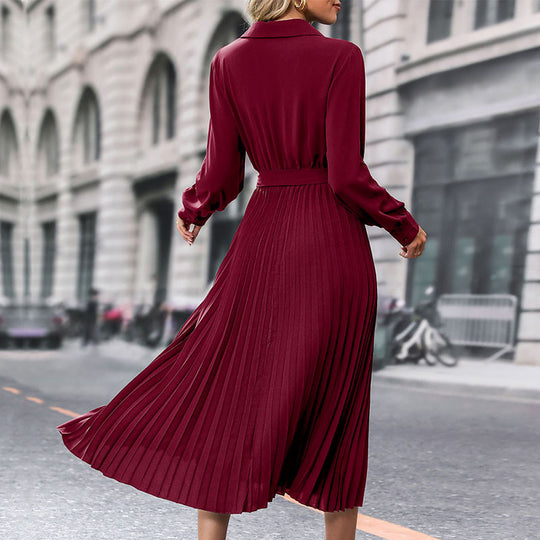 Damen Elegantes Plissee-Kleid mit Gürtel Nord Taschen