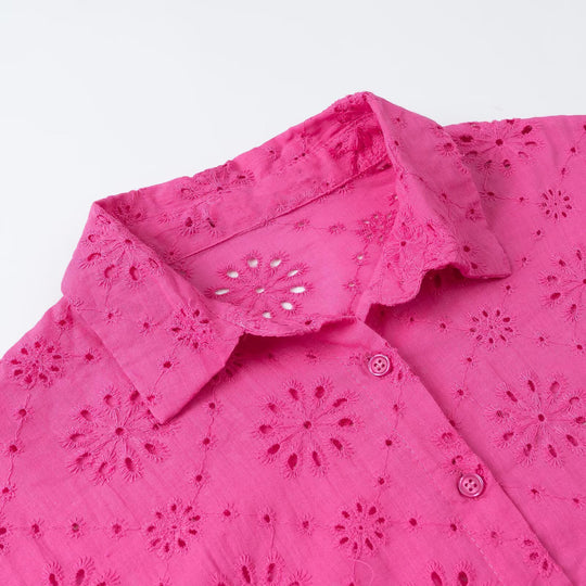 Damen Broderie‑Anglaise Bluse mit weiten Volantärmeln und Hemdkragen Nord Taschen
