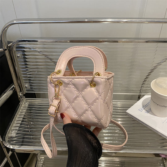 Damen elegante Handtasche mit glänzender Oberfläche und abnehmbarem Schulterriemen Nord Taschen