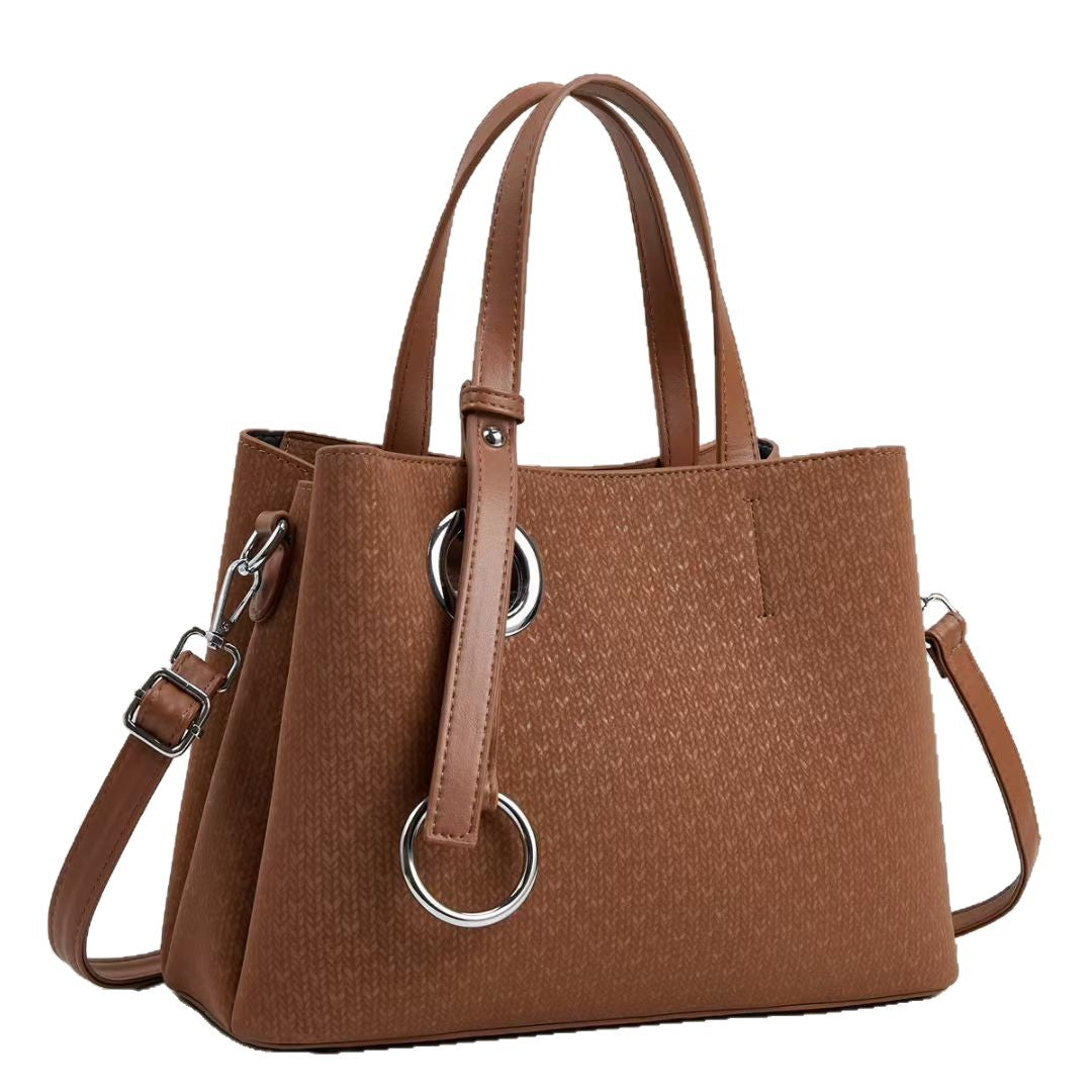 Damen Handtasche mit strukturiertem Design und eleganten Ringdetails Nord Taschen