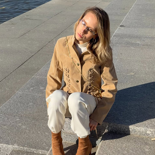 Damen Kurzjacke aus Veloursleder-Optik mit seitlichen Schnürungen & Stehkragen Nord Taschen