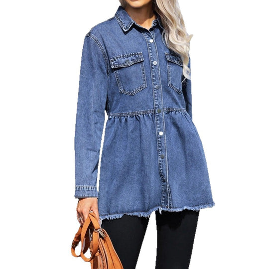 Damen taillierte Longline-Denimjacke mit geraffter Taille, Druckknopfleiste & ausgefranstem Saum Nord Taschen