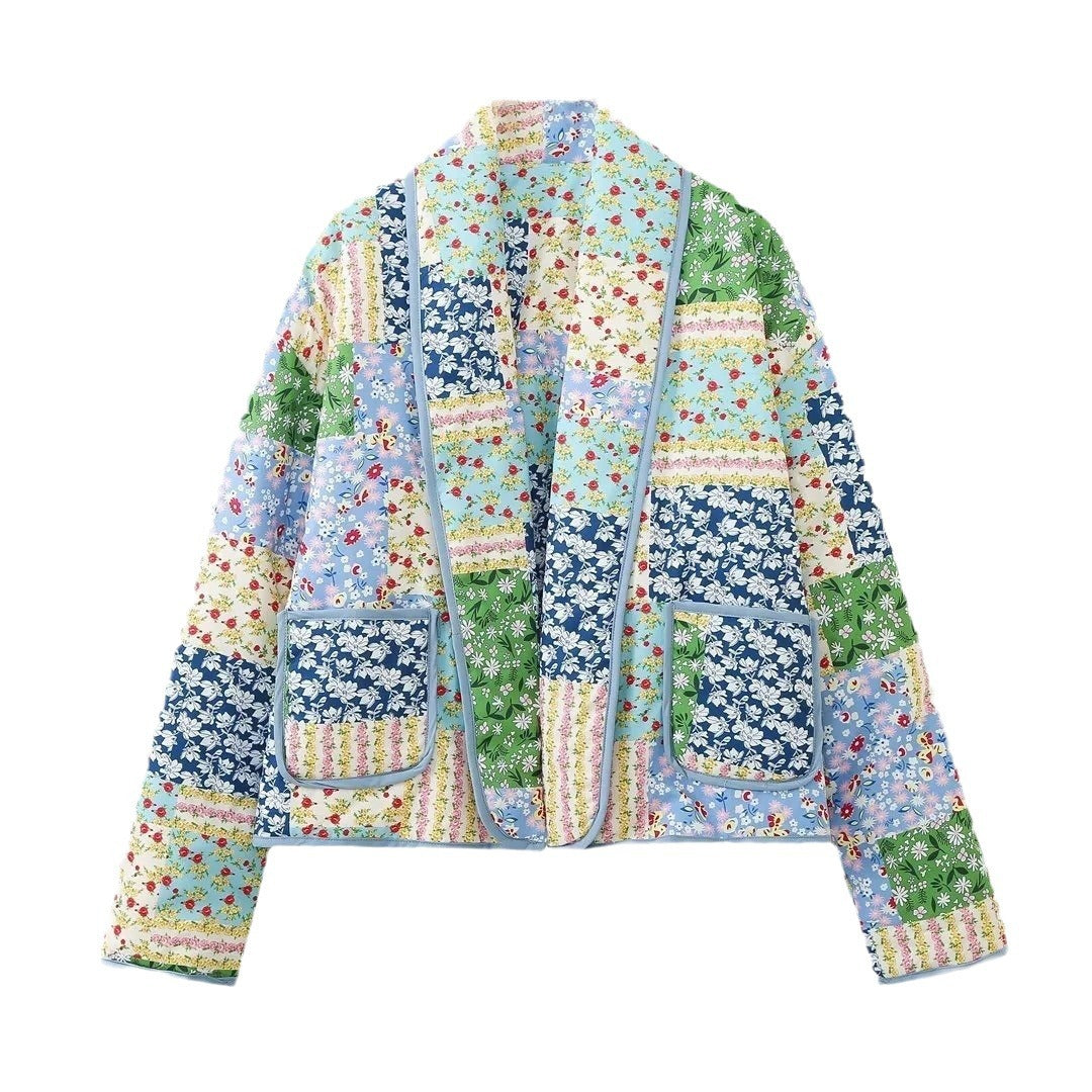 Damen Kurz geschnittene gesteppte Patchworkjacke mit aufgesetzten Taschen Nord Taschen