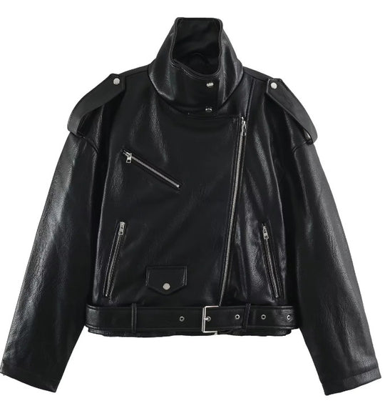 Damen Kurz geschnittene Bikerjacke aus Kunstleder mit asymmetrischem Reißverschluss, Stehkragen und Schulterklappen Nord Taschen