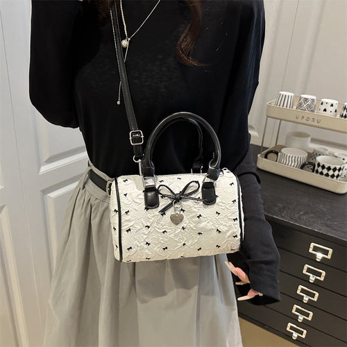 Damen modische Handtasche mit floralem Design und hochwertigen Akzenten Nord Taschen