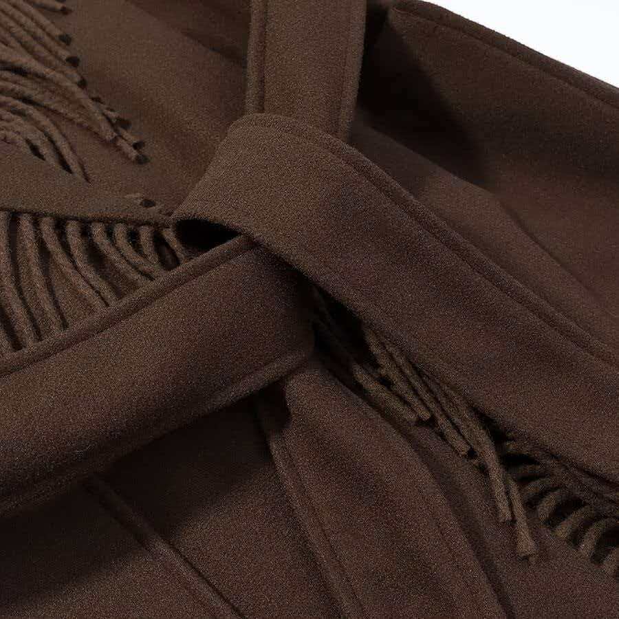 Damen Langer Fransen-Wollmix-Mantel mit Kapuze, Bindegürtel und aufgesetzten Taschen Nord Taschen