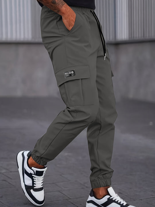 Herren Cargo-Jogginghose mit Tunnelzug, tapered Schnitt & aufgesetzten Klappentaschen Nord Taschen