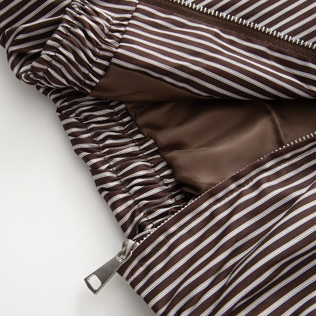Damen Leichte gestreifte Blousonjacke mit Reißverschluss, Hemdkragen und elastischem Saum Nord Taschen