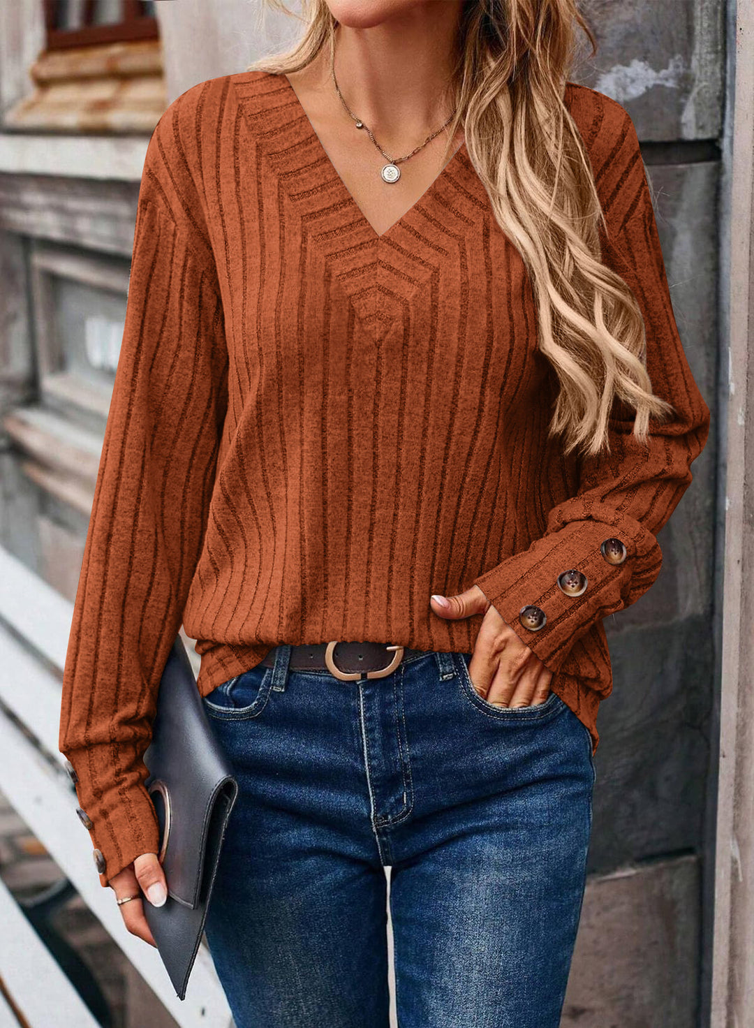 Damen Gerippter V-Ausschnitt Strickpullover mit Knopfmanschetten Nord Taschen