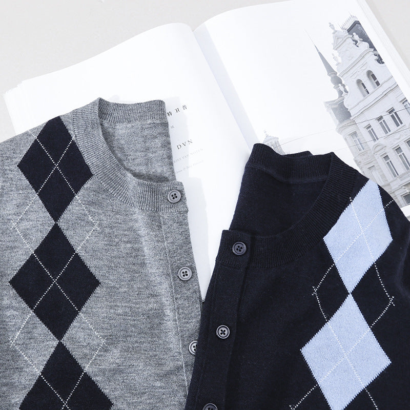 Damen Feinstrick-Cardigan mit Rautenintarsien und Knopfleiste Nord Taschen