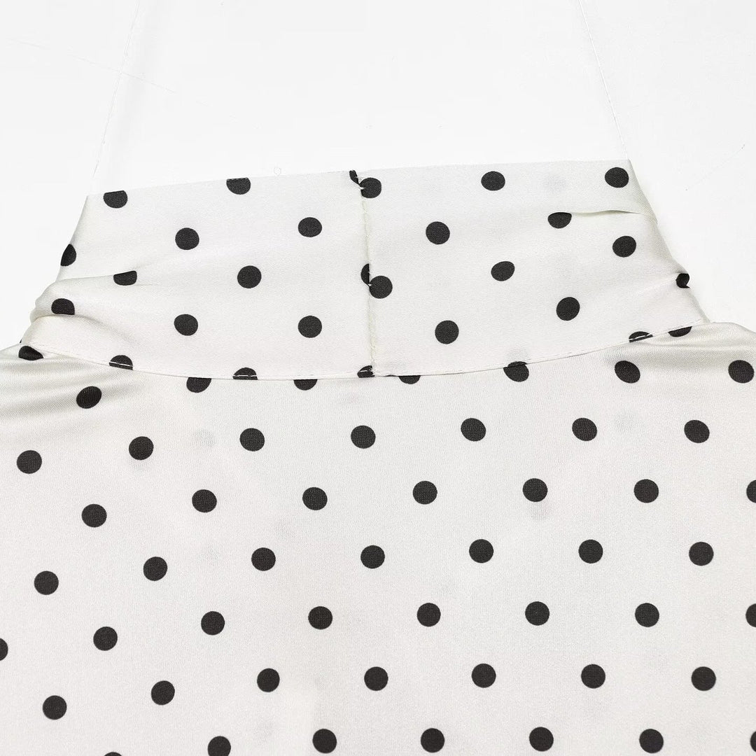 Damen Bluse mit Schleifenkragen, Tupfenmuster und Volantärmeln Nord Taschen
